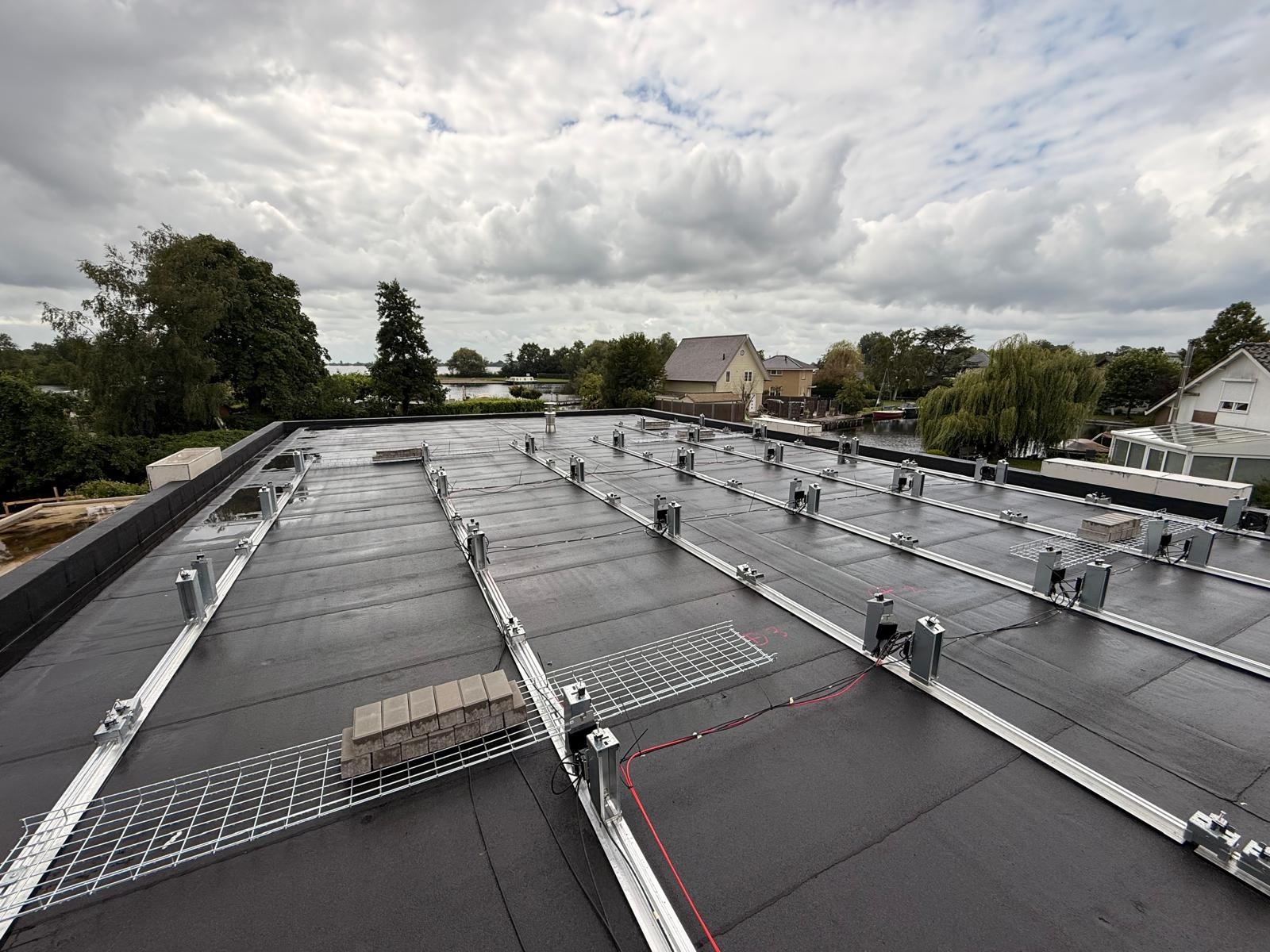 Complete PV solutions from OBO